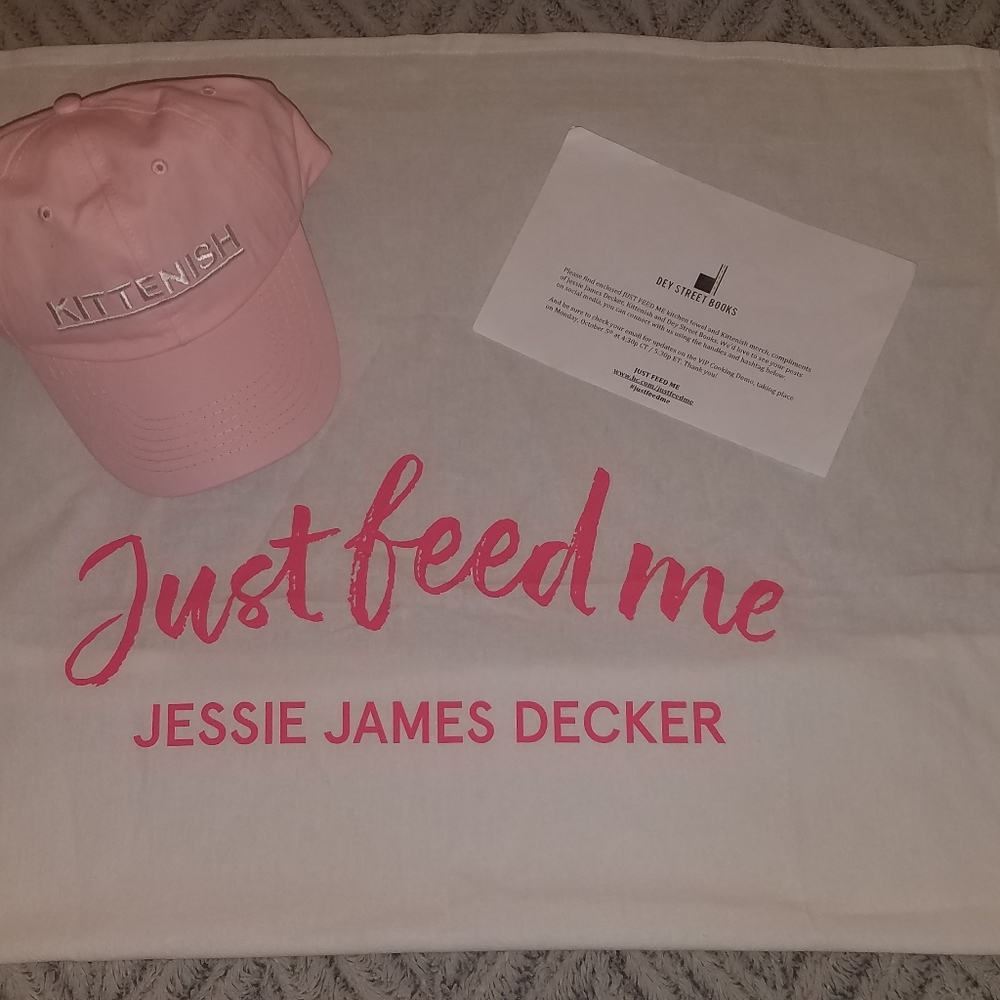 JESSIE JAMES DECKER DISH TOWEL!